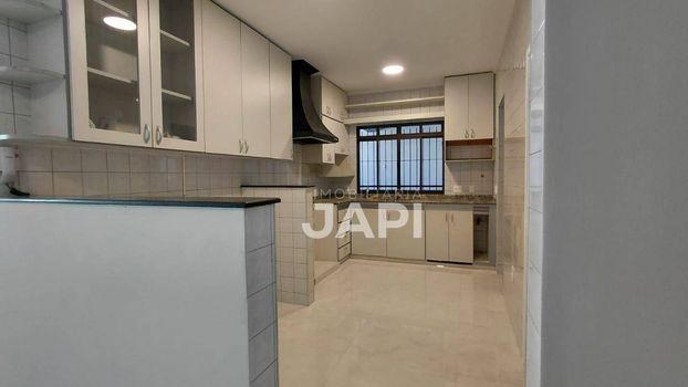 Foto 3 do(a) Casa de 4 quartos à venda em Jardim Campos Elísios, Jundiaí