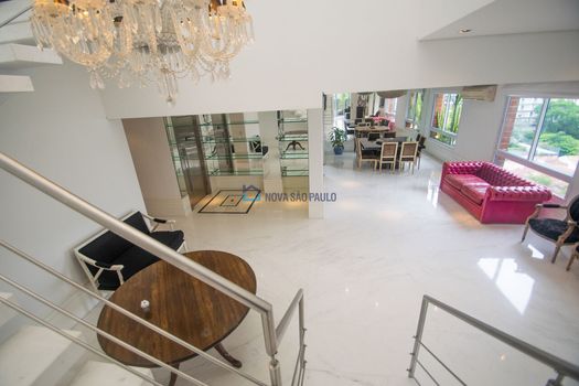 Foto 2 do(a) Apartamento de 3 quartos à venda em Moema, São Paulo