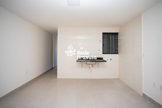 Foto 2 do(a) Apartamento de 3 quartos para alugar em Guará II, Brasília