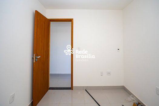 Foto 10 do(a) Apartamento de 3 quartos para alugar em Guará II, Brasília
