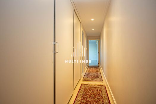 Foto 17 do(a) Apartamento de 3 quartos para alugar em Três Figueiras, Porto Alegre