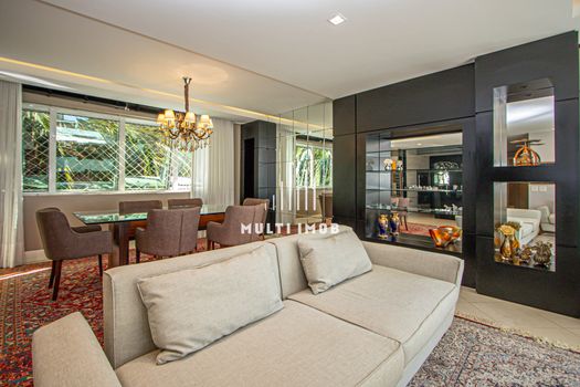 Foto 9 do(a) Apartamento de 3 quartos para alugar em Três Figueiras, Porto Alegre