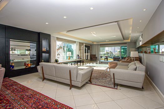 Foto 8 do(a) Apartamento de 3 quartos para alugar em Três Figueiras, Porto Alegre