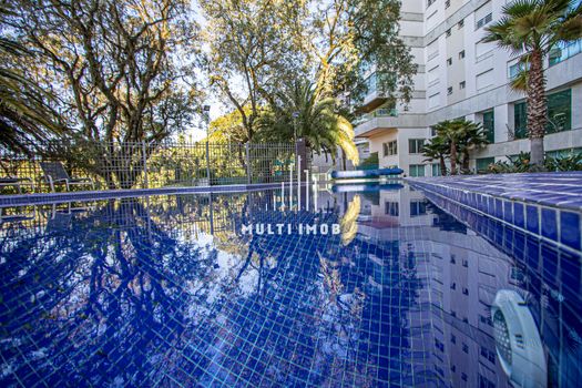 Foto 38 do(a) Apartamento de 3 quartos para alugar em Três Figueiras, Porto Alegre