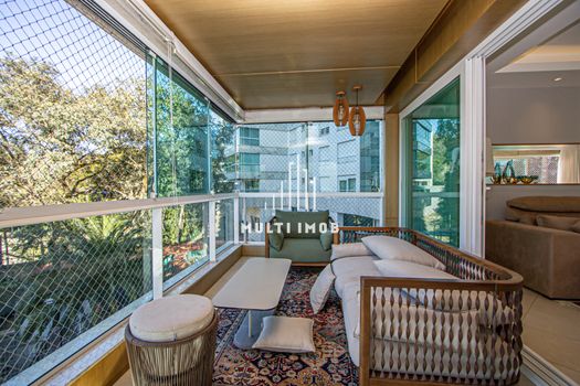 Foto 5 do(a) Apartamento de 3 quartos para alugar em Três Figueiras, Porto Alegre