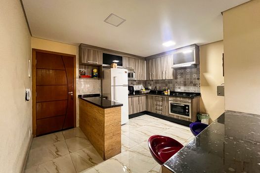 Foto 1 do(a) Apartamento de 2 quartos à venda em Vila Falchi, Mauá