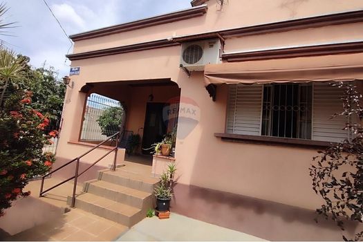 Foto 5 do(a) Casa de 3 quartos à venda em Vila América, Lins