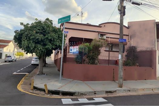 Foto 1 do(a) Casa de 3 quartos à venda em Vila América, Lins