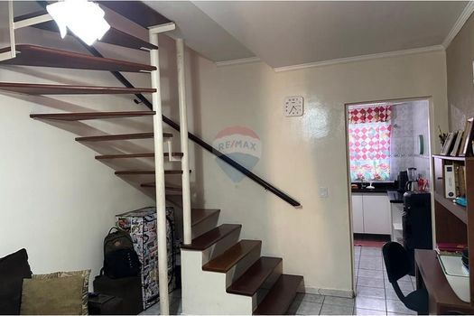 Foto 1 do(a) Casa em Condomínio de 2 quartos à venda em Parque Residencial Califórnia, Campo Limpo Paulista