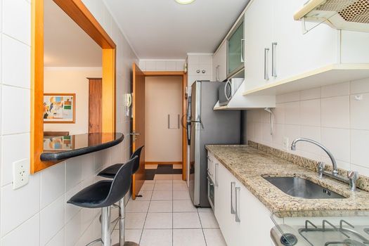 Foto 11 do(a) Apartamento de 2 quartos à venda em Rio Branco, Porto Alegre