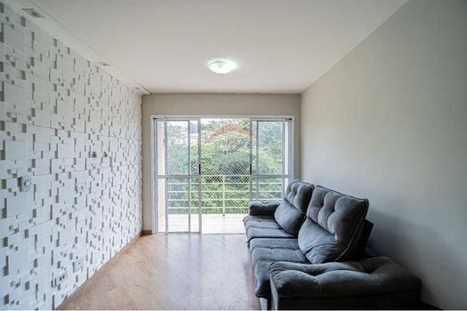 Foto 2 do(a) Apartamento de 3 quartos à venda em Jardim Barbacena, Cotia