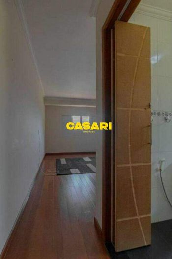 Foto 14 do(a) Casa de 3 quartos à venda em Vila Floresta, Santo André