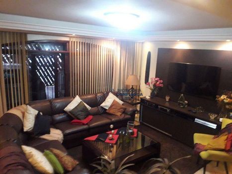 Foto 1 do(a) Casa de 2 quartos à venda em Vila Centenário, São Paulo