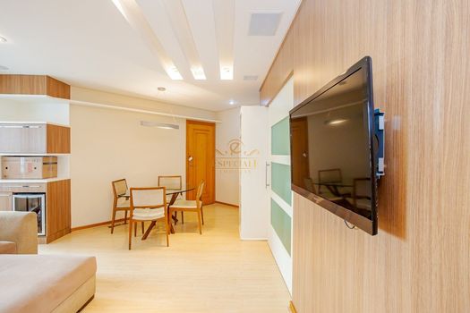 Foto 1 do(a) Apartamento de 3 quartos para alugar em Cristo Rei, Curitiba