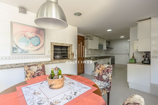 Foto 13 do(a) Apartamento de 3 quartos à venda em Três Figueiras, Porto Alegre