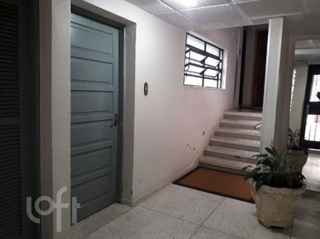 Foto 2 do(a) Apartamento de 2 quartos à venda em Floresta, Porto Alegre