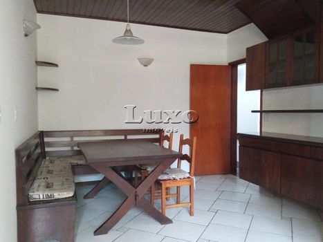 Foto 3 do(a) Casa em Condomínio de 4 quartos para alugar em Morada dos Pássaros, Barueri