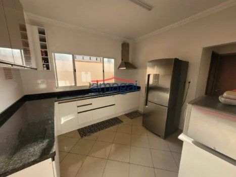 Foto 6 do(a) Casa de 4 quartos à venda em Residencial União, São José dos Campos
