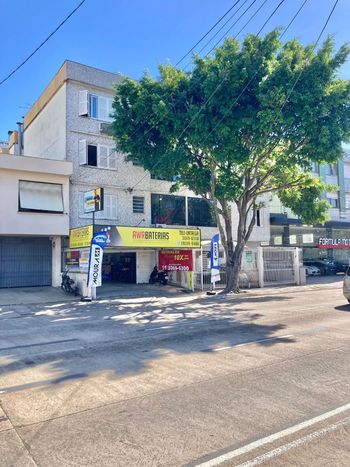 Foto 2 do(a) Apartamento de 3 quartos à venda em São João, Porto Alegre