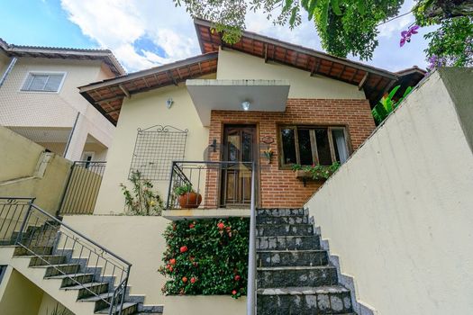 Foto 2 do(a) Casa em Condomínio de 3 quartos à venda em Jardim Ana Estela, Carapicuíba