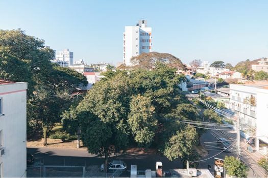Foto 6 do(a) Apartamento de 2 quartos à venda em Passo da Areia, Porto Alegre