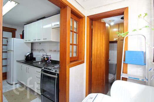 Foto 11 do(a) Apartamento de 2 quartos à venda em Bom Jesus, Porto Alegre