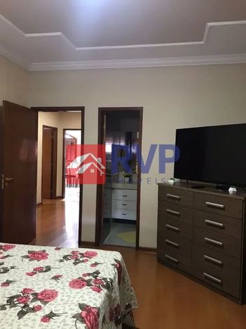 Foto 5 do(a) Casa de 3 quartos à venda em Democrata, Juiz de Fora