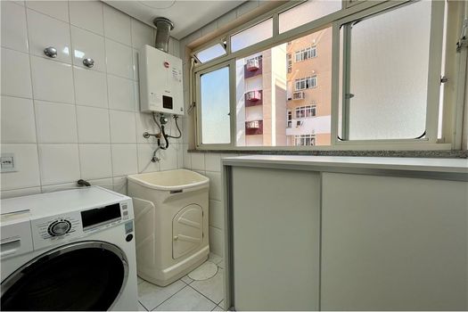 Foto 12 do(a) Apartamento de 3 quartos à venda em Boa Vista, Porto Alegre