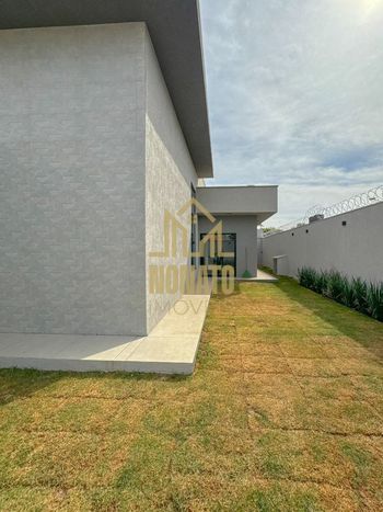 Foto 3 do(a) Casa de 3 quartos à venda em Setor dos Funcionários, Goiânia