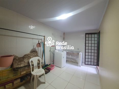 Foto 9 do(a) Casa de 6 quartos à venda em Setor Habitacional Jardim Botânico, Brasília