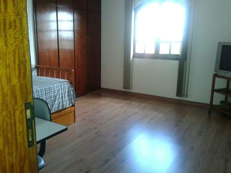 Foto 5 do(a) Casa de 3 quartos à venda em Vila Aquilino, Santo André