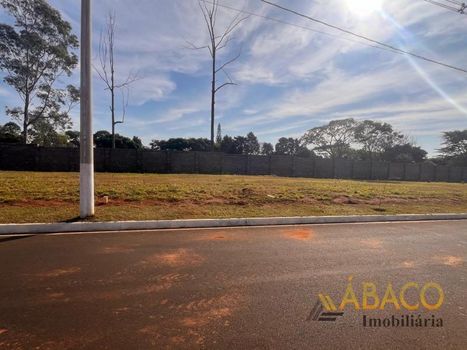 Foto 3 do(a) Terreno false à venda em Residencial Samambaia, São Carlos
