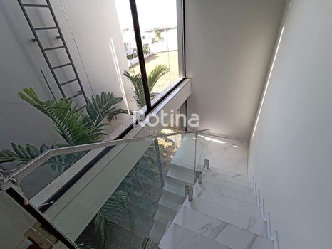 Foto 11 do(a) Casa em Condomínio de 3 quartos para alugar em Granja Marileusa, Uberlândia