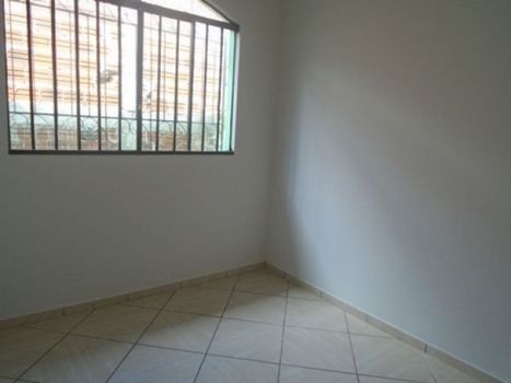Foto 11 do(a) Casa de 3 quartos à venda em Vila Morangueira, Maringá