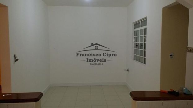 Foto 4 do(a) Casa de 3 quartos à venda em Pedregulho, Guaratinguetá