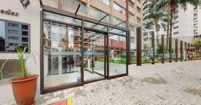 Foto 1 do(a) Apartamento de 3 quartos à venda em Indianópolis, São Paulo