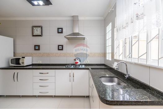 Foto 3 do(a) Casa de 3 quartos à venda em Centro, Piraquara