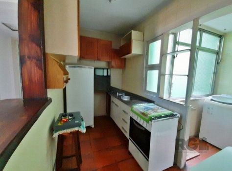 Foto 4 do(a) Flat de 1 quartos à venda em Jardim Carvalho, Porto Alegre