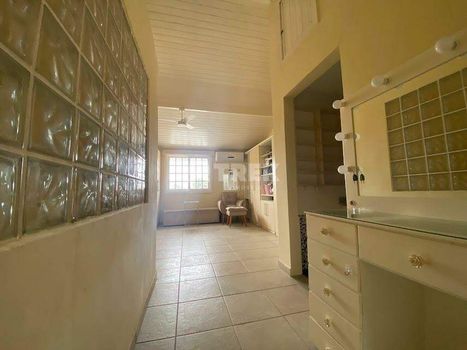 Foto 23 do(a) Casa de 4 quartos à venda em Piratininga, Niterói