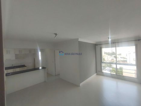 Foto 2 do(a) Apartamento de 3 quartos à venda em Aclimação, São Paulo