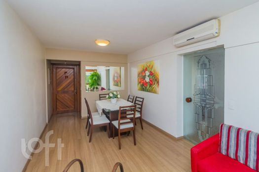Foto 4 do(a) Apartamento de 2 quartos à venda em Bom Jesus, Porto Alegre