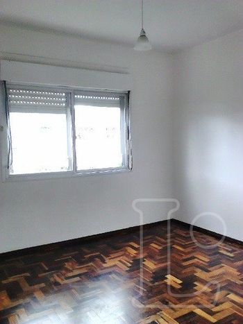 Foto 14 do(a) Apartamento de 3 quartos à venda em Cristal, Porto Alegre