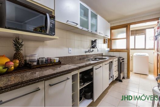 Foto 23 do(a) Apartamento de 3 quartos à venda em Jardim Lindóia, Porto Alegre