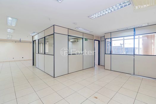 Foto 33 do(a) Edifício Inteiro false à venda em Navegantes, Porto Alegre