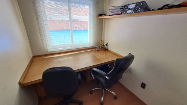 Foto 16 do(a) Casa em Condomínio de 3 quartos à venda em Santo Antônio, Porto Alegre