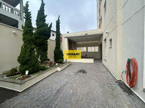 Foto 14 do(a) Apartamento de 2 quartos à venda em Jardim Santo Antônio, Santo André