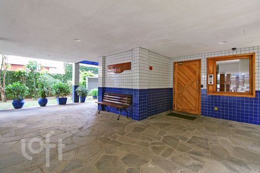 Foto 3 do(a) Apartamento de 3 quartos à venda em Cristo Redentor, Porto Alegre