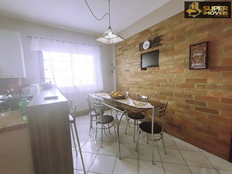 Foto 8 do(a) Casa de 5 quartos à venda em Três Vendas, Pelotas