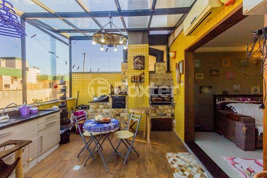 Foto 5 do(a) Cobertura de 3 quartos à venda em Jardim Itu, Porto Alegre