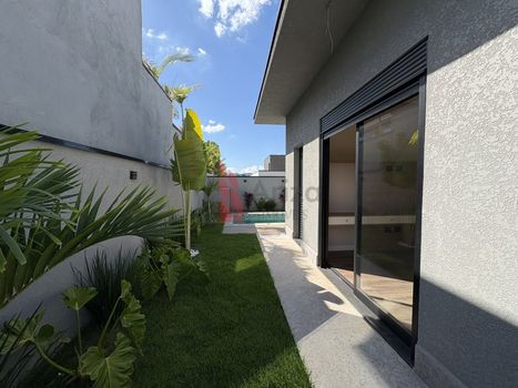 Foto 18 do(a) Casa em Condomínio de 4 quartos à venda em Jardim São Pedro, Mogi das Cruzes